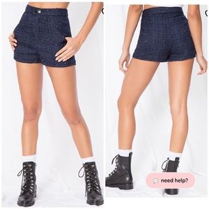 Like New Superdown About Us Ariana tweed short - navy